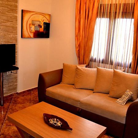 Αmalia Lux Villas Vrasná المظهر الخارجي الصورة