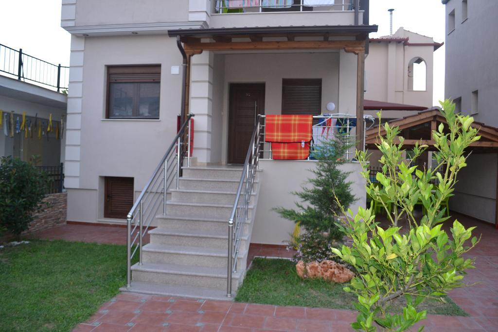 Αmalia Lux Villas Vrasná المظهر الخارجي الصورة
