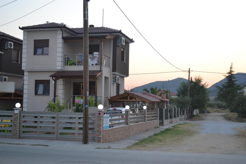 Αmalia Lux Villas Vrasná المظهر الخارجي الصورة