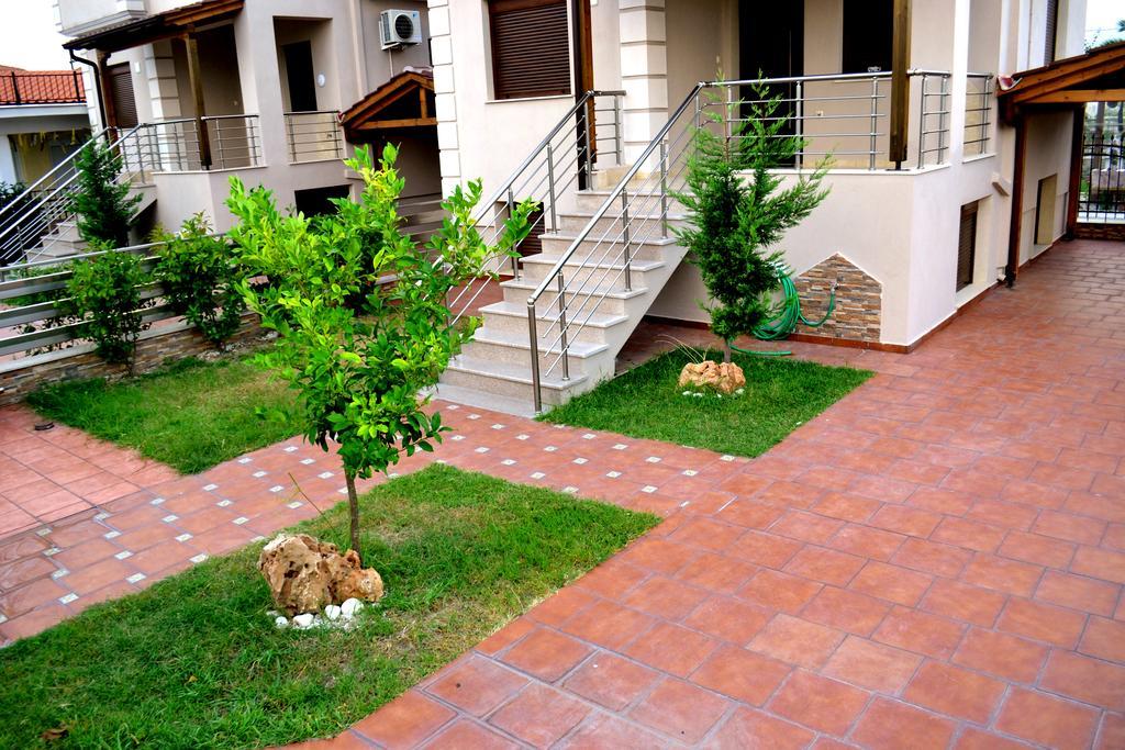Αmalia Lux Villas Vrasná الغرفة الصورة