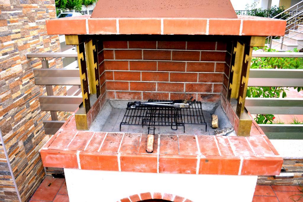 Αmalia Lux Villas Vrasná الغرفة الصورة