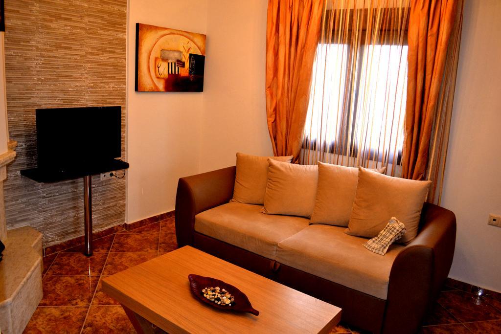 Αmalia Lux Villas Vrasná المظهر الخارجي الصورة